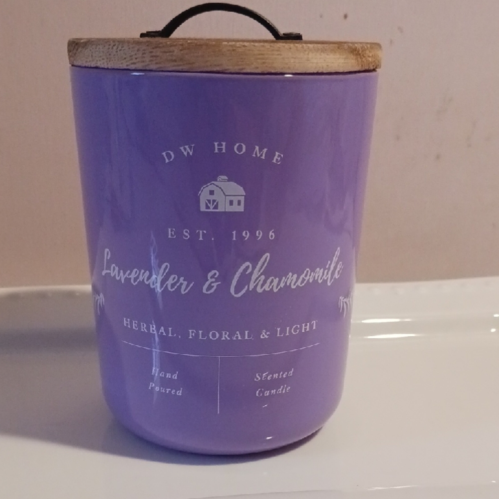 DW Home ⚜️ Purple Lavender & Chamomile Jar Candle With Wood Cover🪻Hand Poured